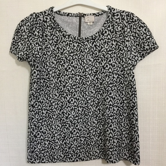 Anthropologie Tops - Postmark Anthropologie XS Top Short Sleeve Knit
